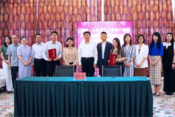 利来国际(中国)国际与新疆生产建设兵团第八师石河子市签署项目合作协议